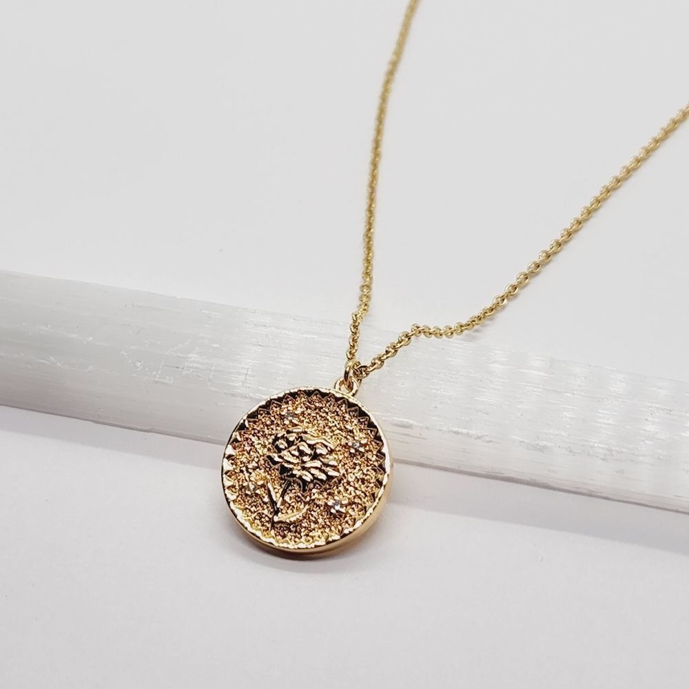 January Birth Flower Floral Necklace Pendant Crystals Gold Toned 19" Carnation